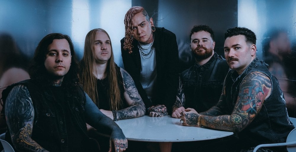 Lorna Shore zapowiada północnoamerykańską trasę i prezentuje teledysk do „In Darkness”. Zespół zagra w Warszawie