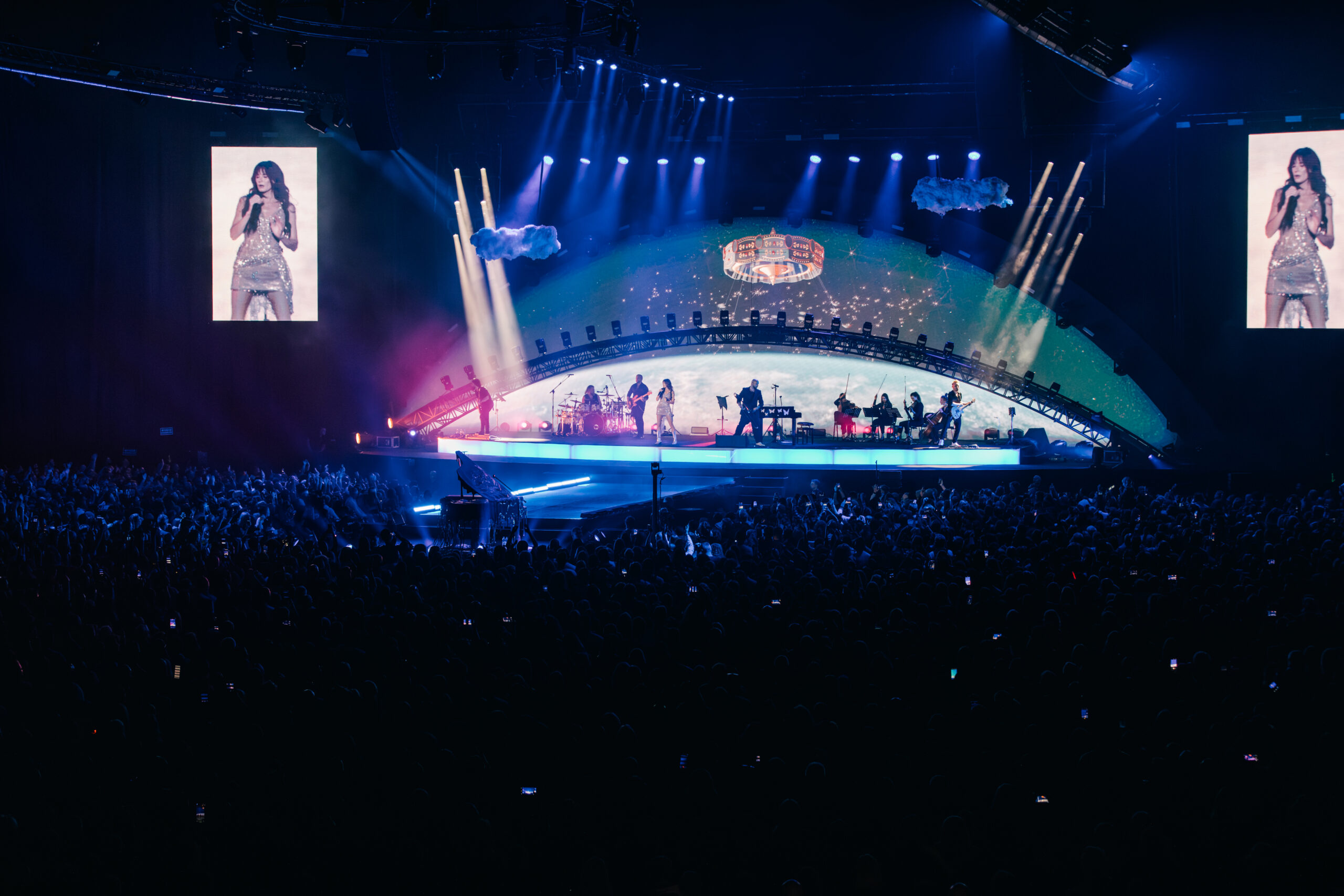 Sylwia Grzeszczak rozpoczęła długo wyczekiwaną trasę „było sobie marzenie”!