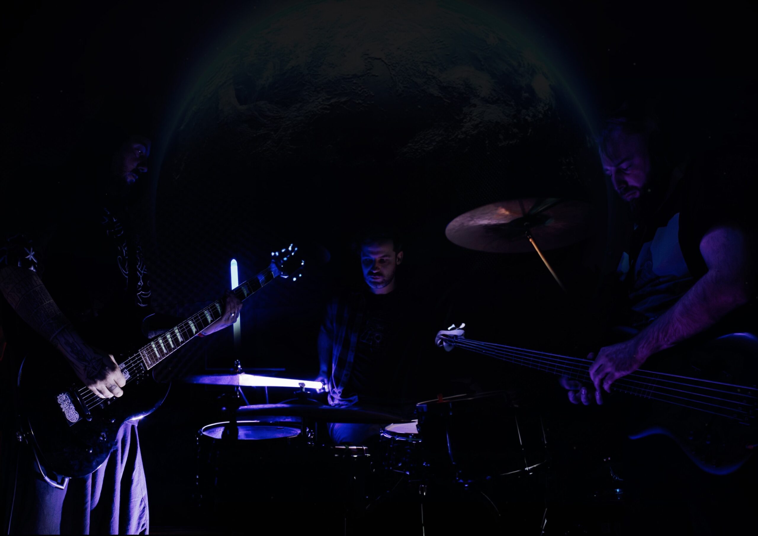 NOOMN wydał drugi singiel