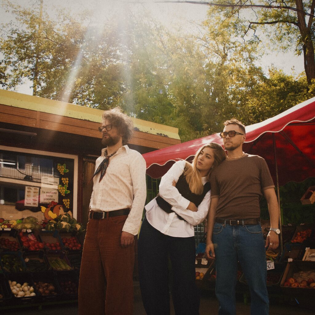 Kindred Sūn – nowy zespół z premierowym singlem ,,Jungle Express”