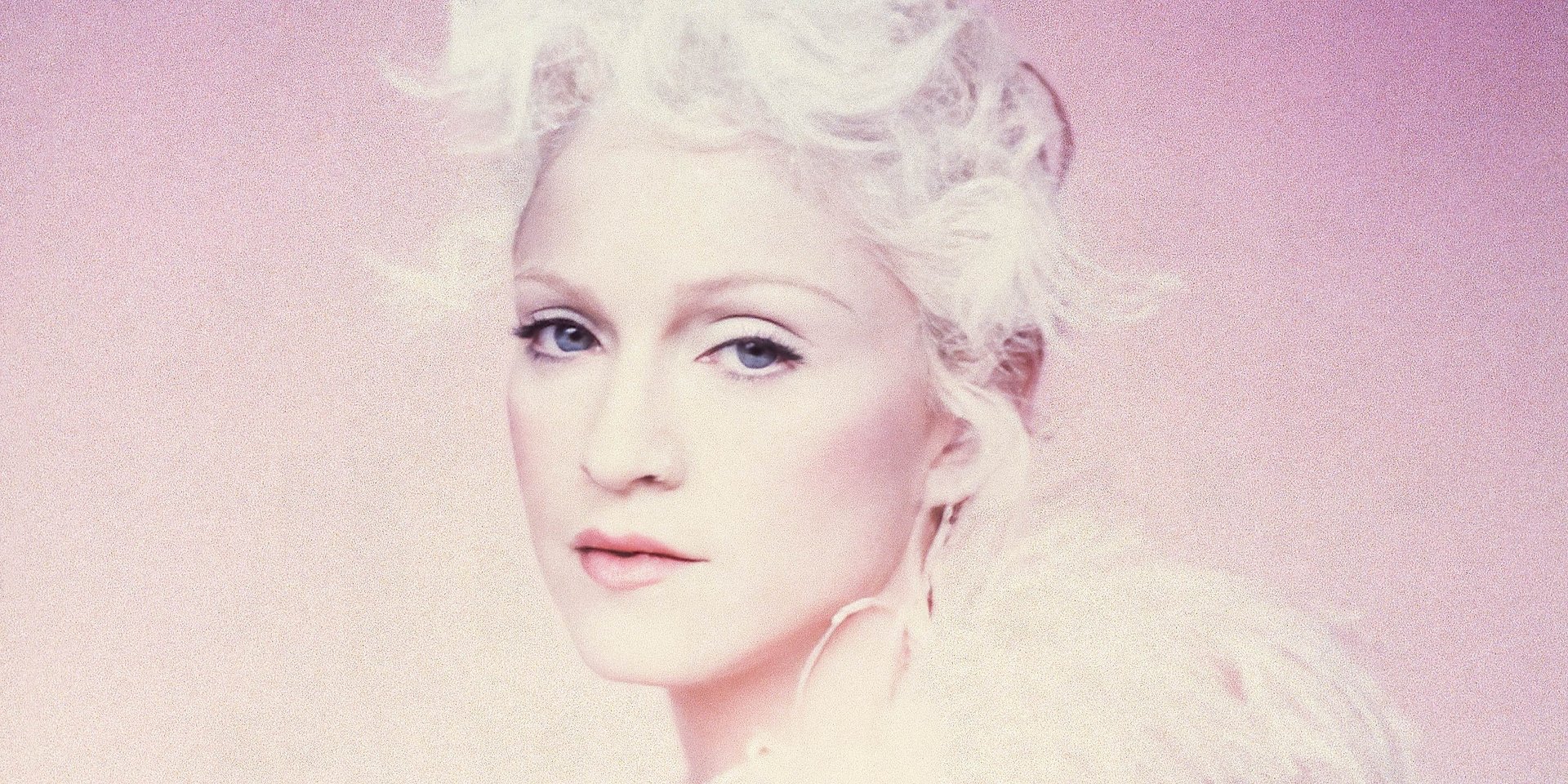 Madonna wydaje „Bedtime Stories – The Untold Chapter” i świętuje 30-lecie płyty, z której pochodzą przeboje „Take a Bow” i „Human Nature”