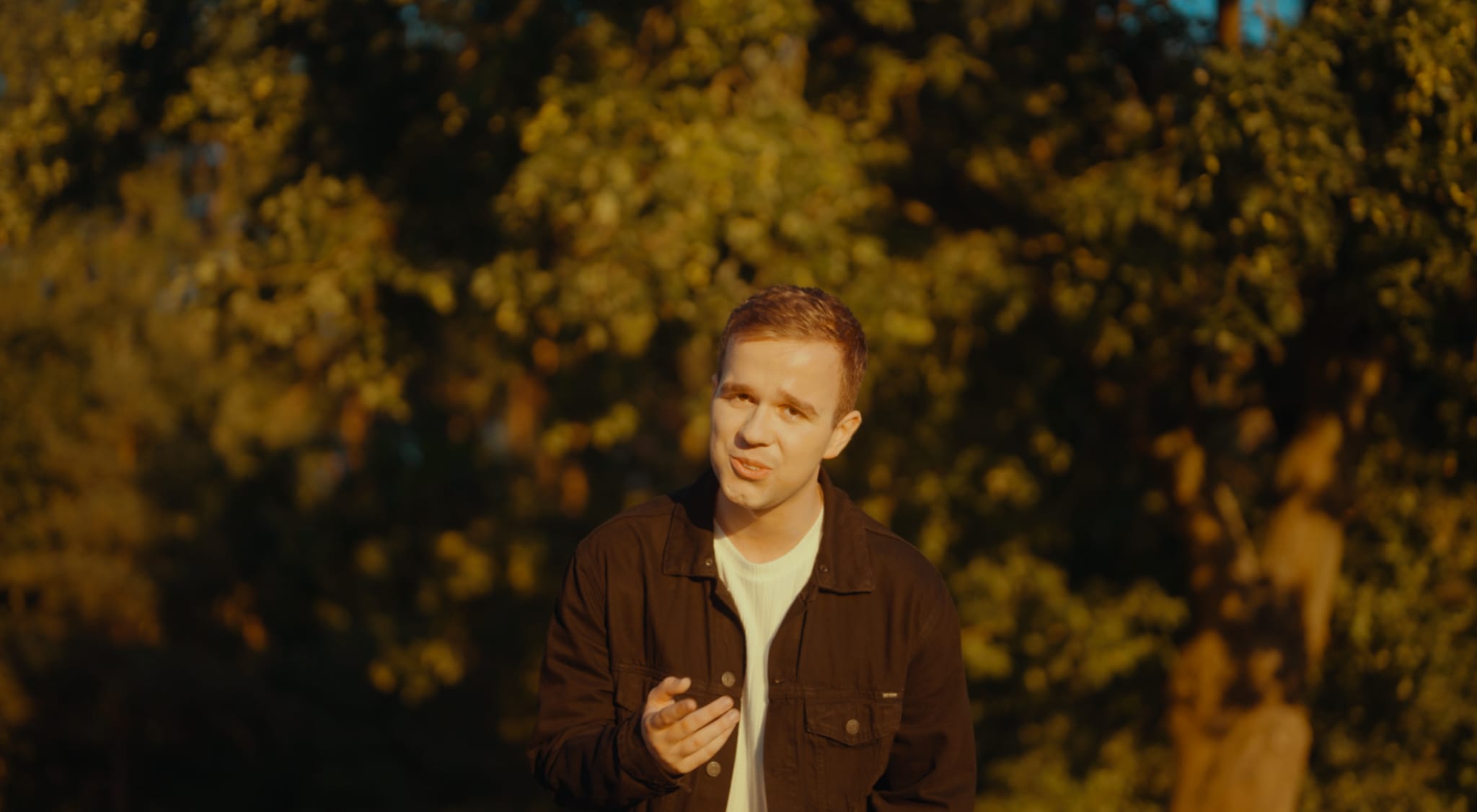 Antek – „Nieidealne”: o dojrzałości, autentyczności i zgodzie na własne niedoskonałości