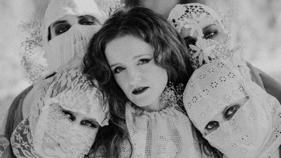 Eurowizja 2026: Basia Giewont prezentuje teledysk do „Zimnej Wody”