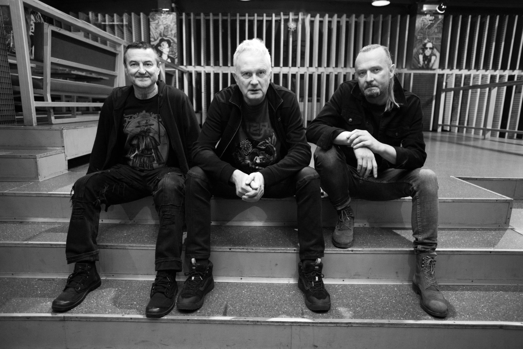 DEZERTER PREMIERA ALBUMU „WOLNY WYBIEG”!