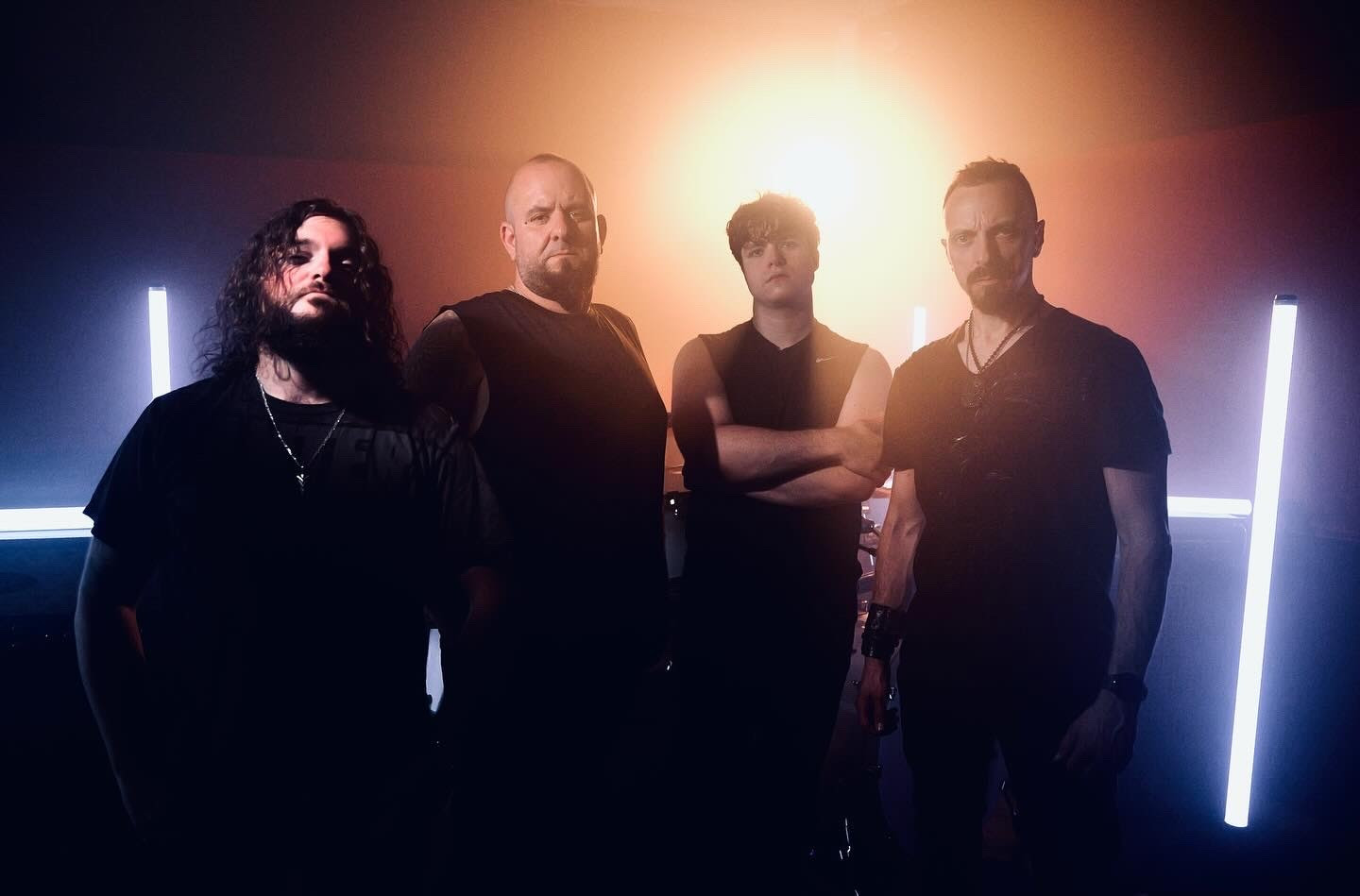 SELIAS bada okrucieństwo człowieka wobec zwierząt w nowym singlu „Abducted”