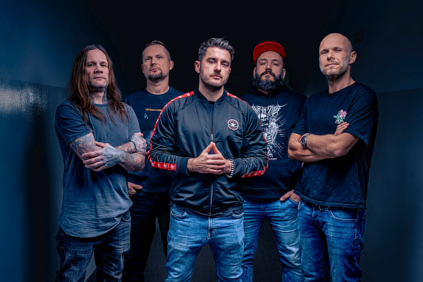 NONE z nowym albumem „Beyond The Light”