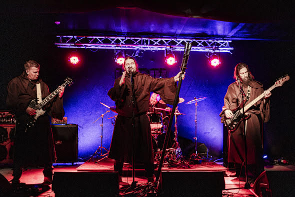 Fiński zespół heavymetalowy Wizards Of Hazards wydał nowy singiel i teledysk !