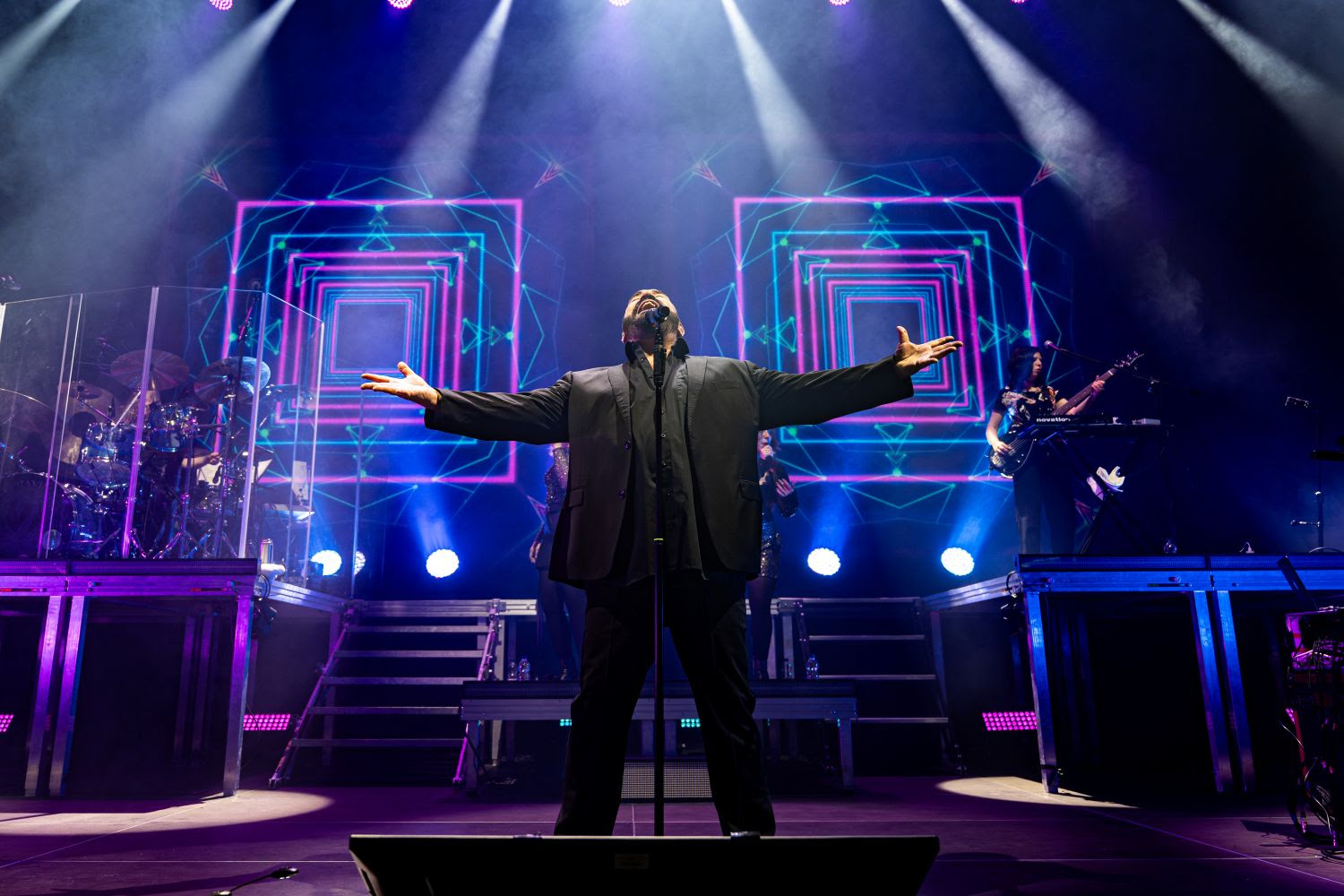 FOREVER YOUNG – ALPHAVILLE w ŁODZI