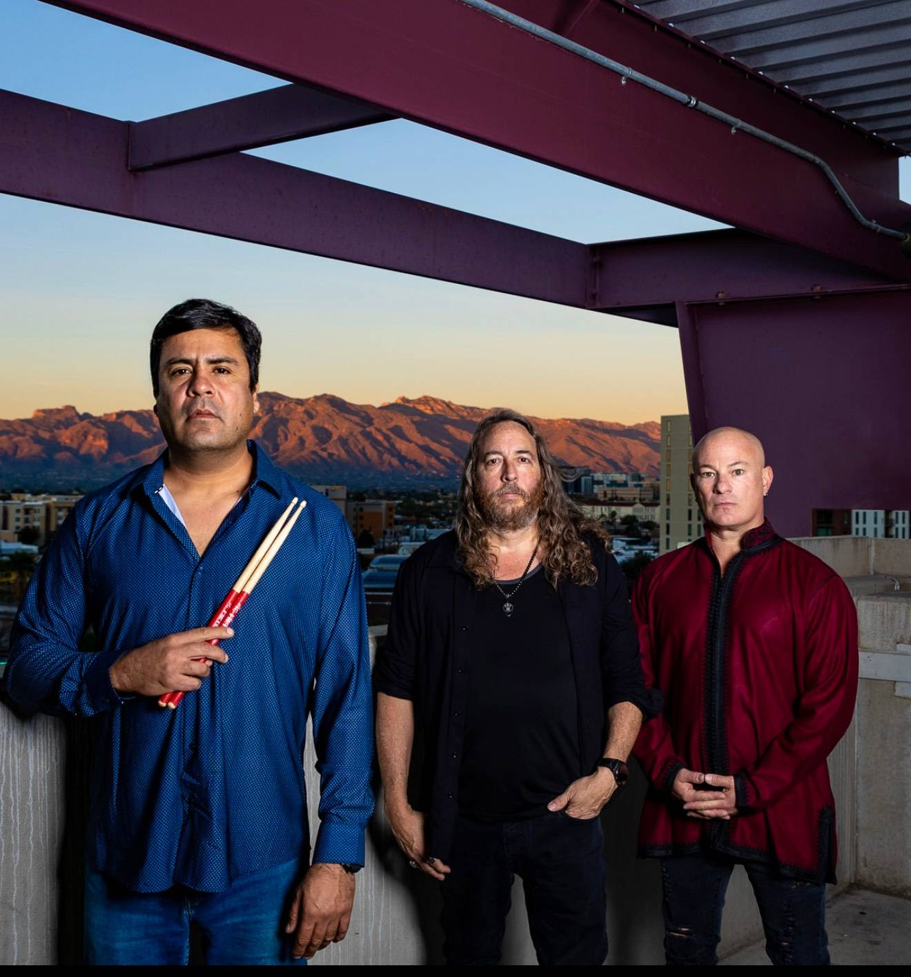 LITTLE KING publikuje nowy teledysk studyjny „Keyboard Soldier” + podsumowanie trasy koncertowej „Lente Viviente”