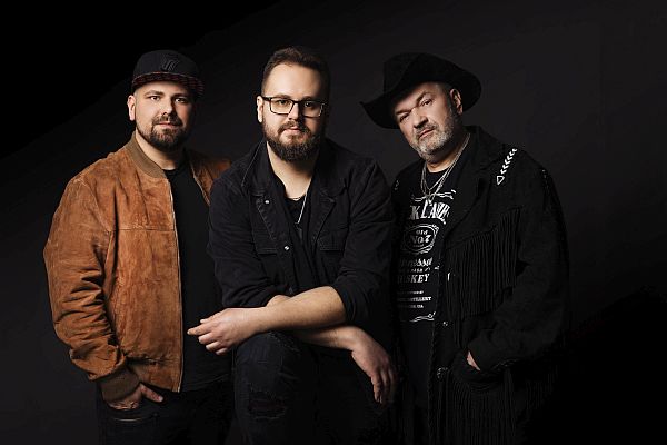 Rzeszowski Liver utonął „W Strugach Deszczu”