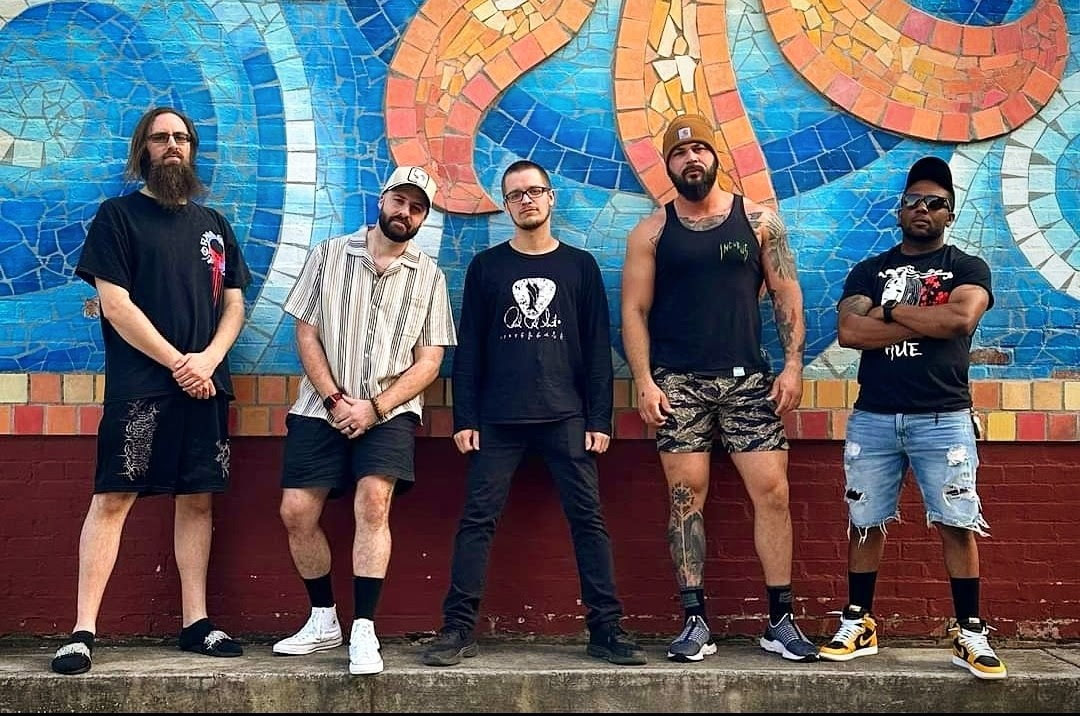 Omen//Skye wydają nowy singiel i teledysk „Cry the White Lie”