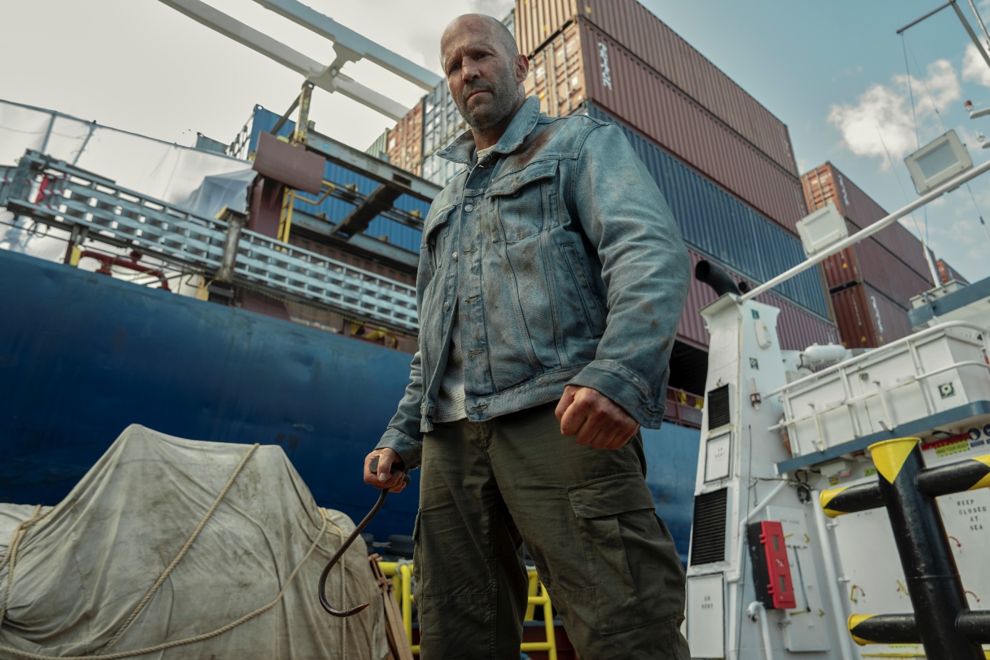 Jason Statham nie zna słowa „dubler” – kaskaderskie wyczyny, które mogły zakończyć jego karierę. „Buntownik” w kinach od 21 sierpnia.