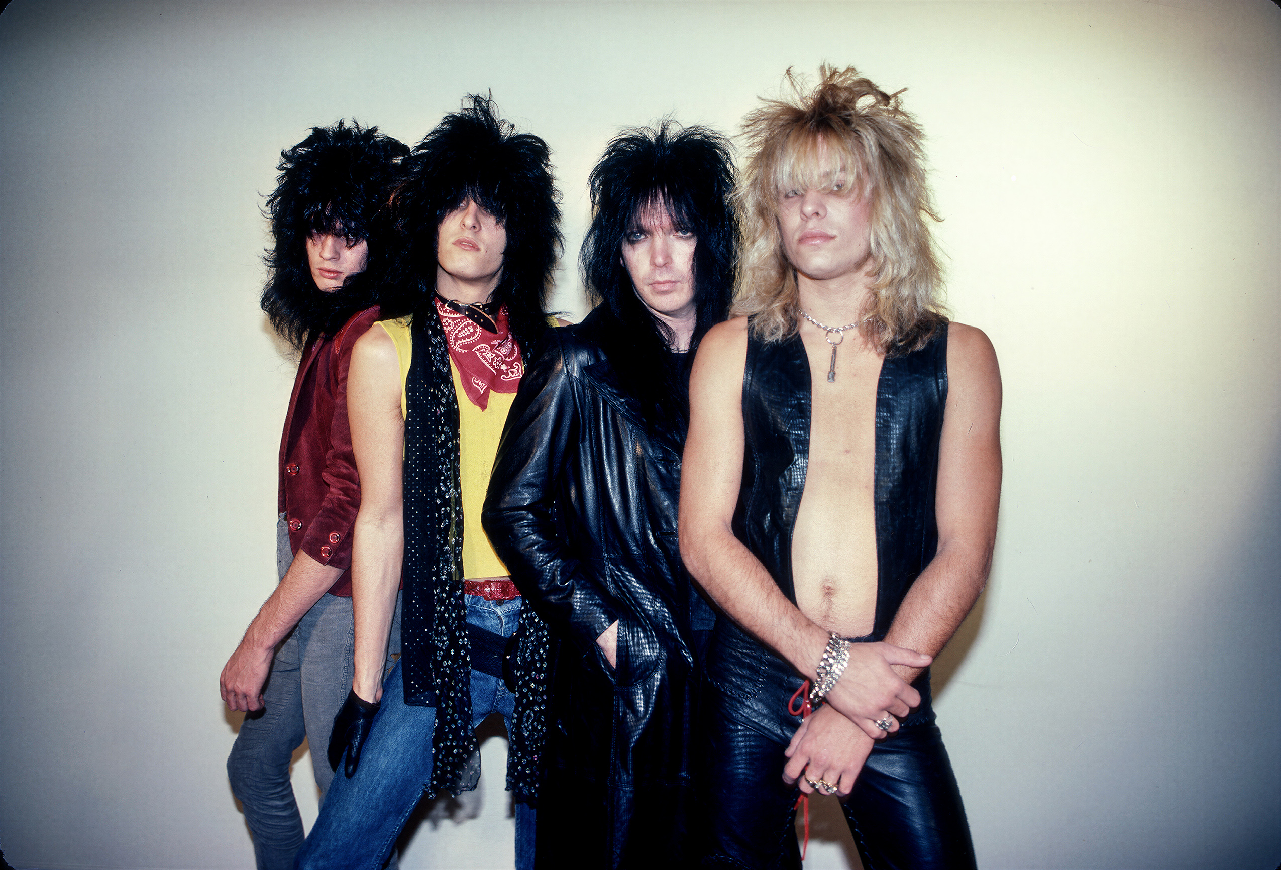 Mötley Crüe 'Too Fast For Love’ 45. rocznica